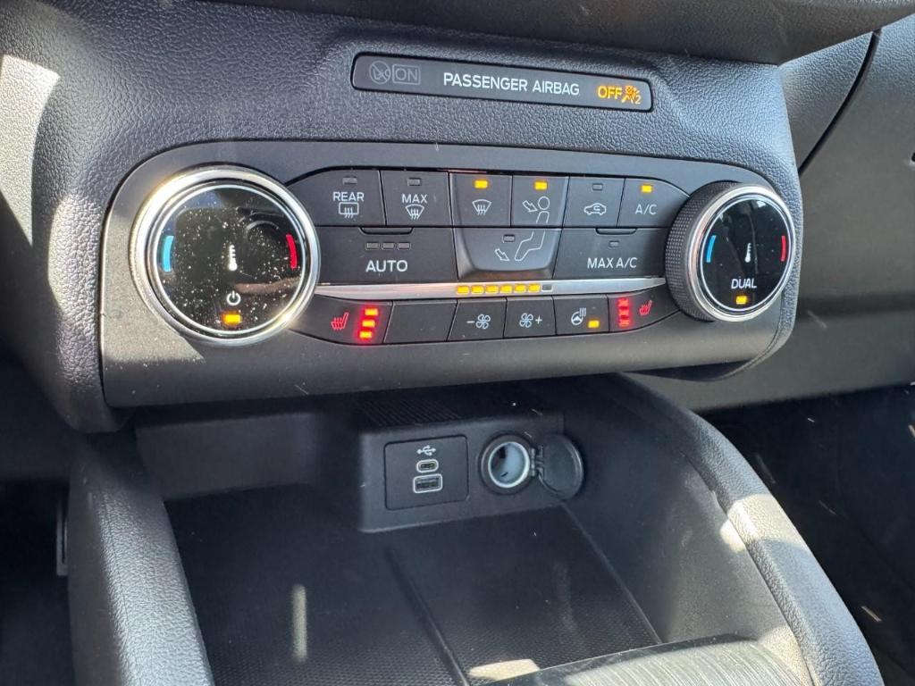new 2025 Ford Escape car, priced at $30,980