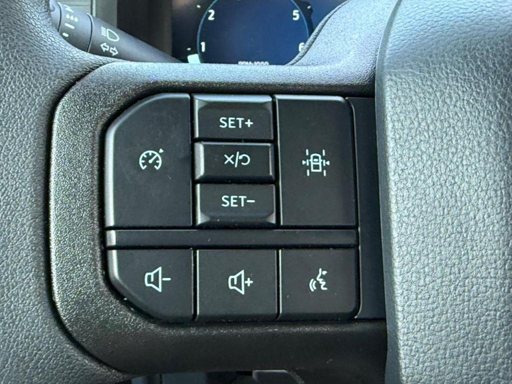 new 2025 Ford F-150 car, priced at $47,200