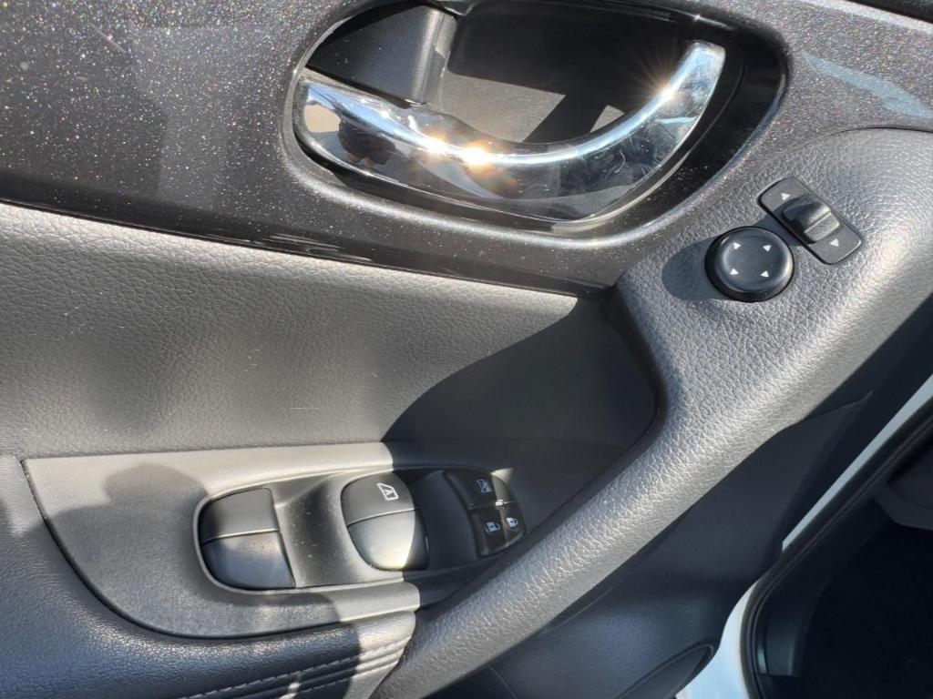 used 2018 Nissan Rogue car, priced at $11,900