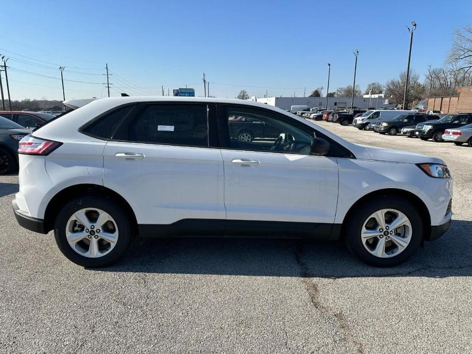 new 2024 Ford Edge car, priced at $32,368