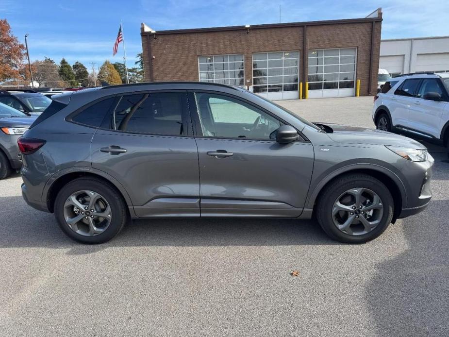 new 2024 Ford Escape car, priced at $28,245