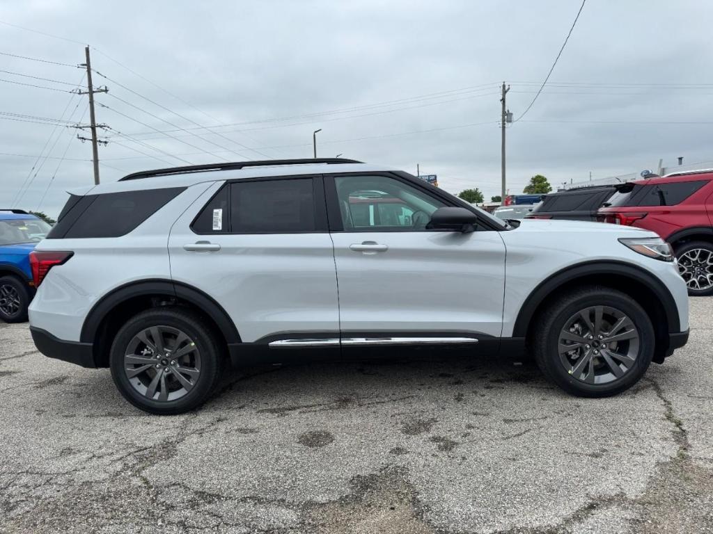 new 2025 Ford Explorer car, priced at $47,780
