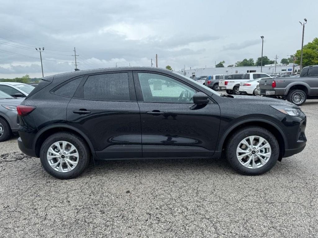 new 2025 Ford Escape car, priced at $30,485