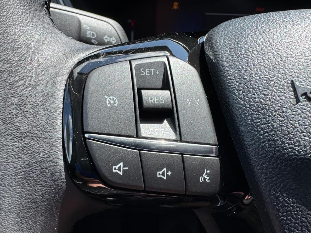 new 2025 Ford Escape car, priced at $30,980