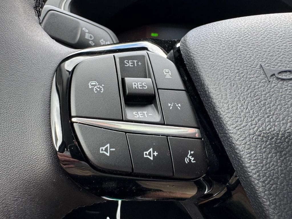 new 2025 Ford Escape car, priced at $37,485