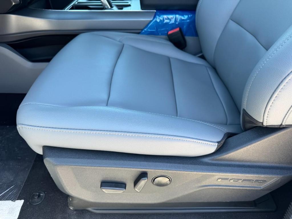 new 2025 Ford F-150 Lightning car, priced at $66,681