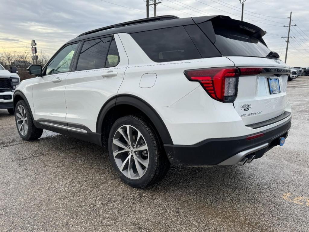 new 2025 Ford Explorer car, priced at $62,355