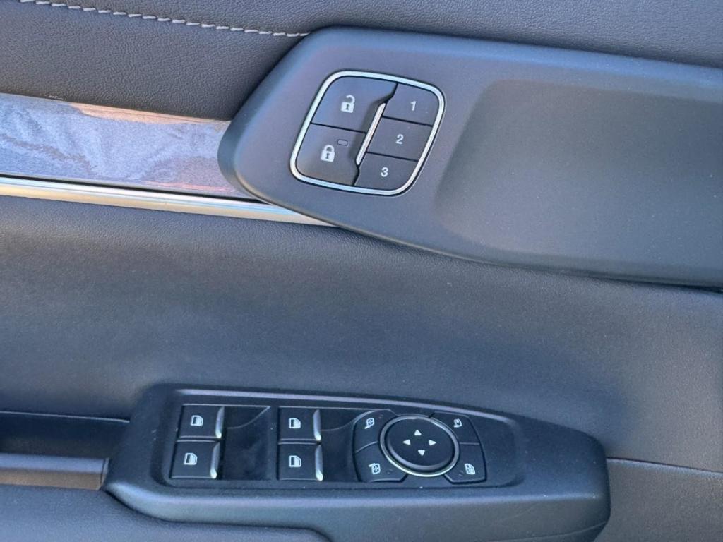 new 2025 Ford Ranger car, priced at $49,092