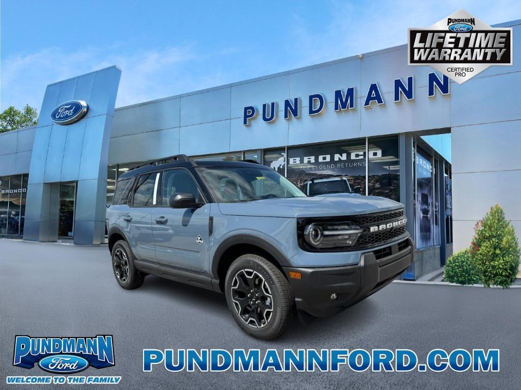 new 2025 Ford Bronco Sport car, priced at $37,385