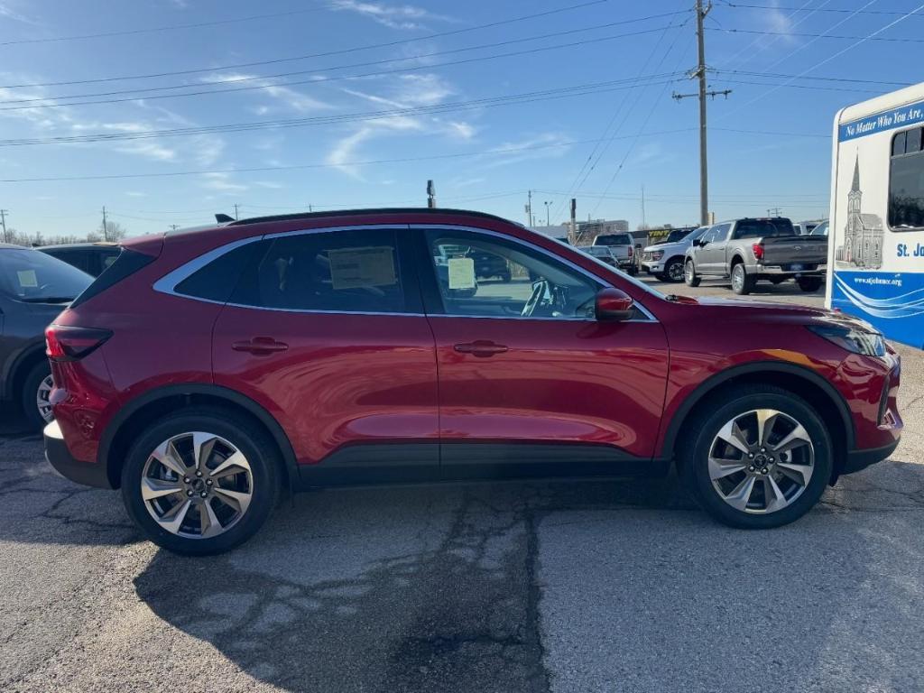 new 2025 Ford Escape car, priced at $39,195