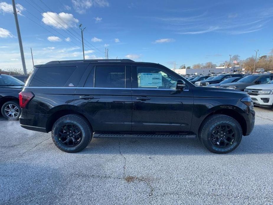 new 2024 Ford Expedition car, priced at $72,015