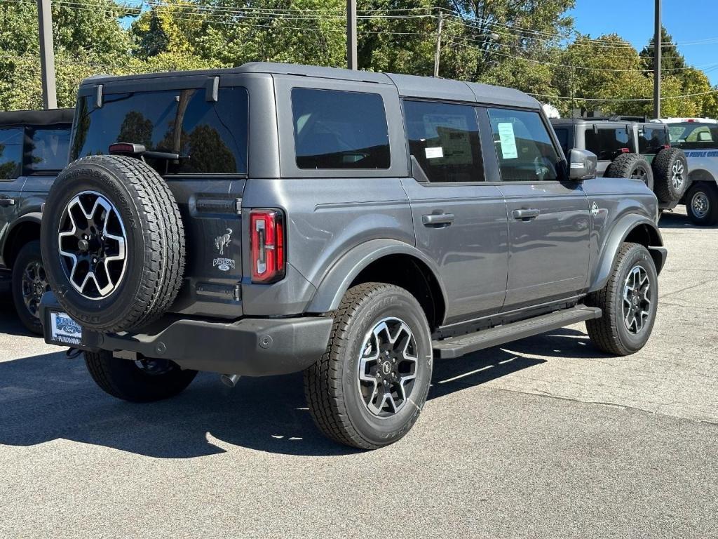 new 2024 Ford Bronco car, priced at $51,195