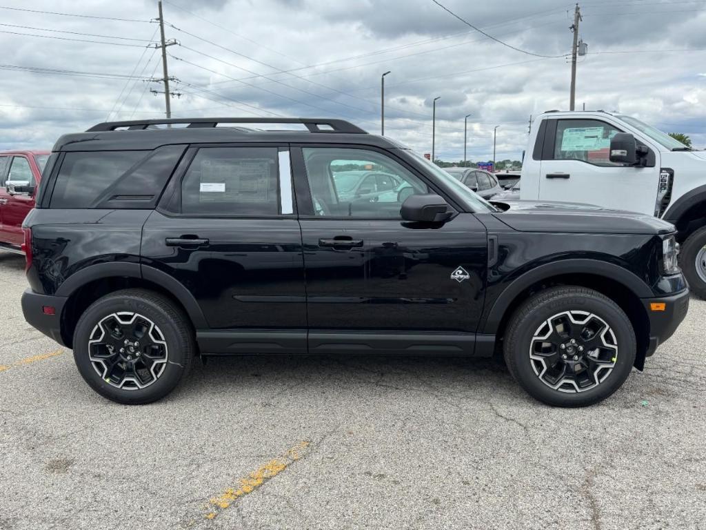 new 2025 Ford Bronco Sport car, priced at $37,590