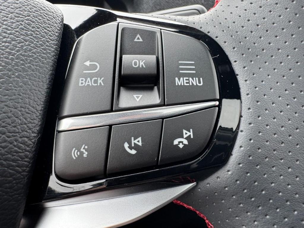 new 2025 Ford Explorer car, priced at $49,491