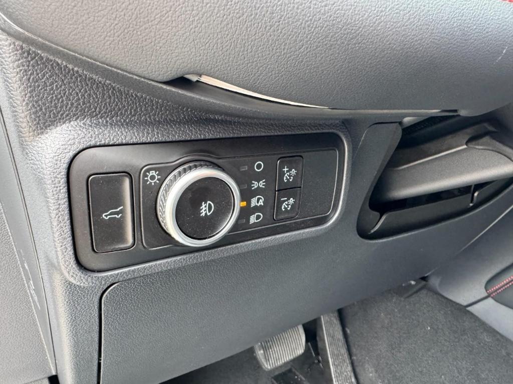new 2025 Ford Explorer car, priced at $49,491