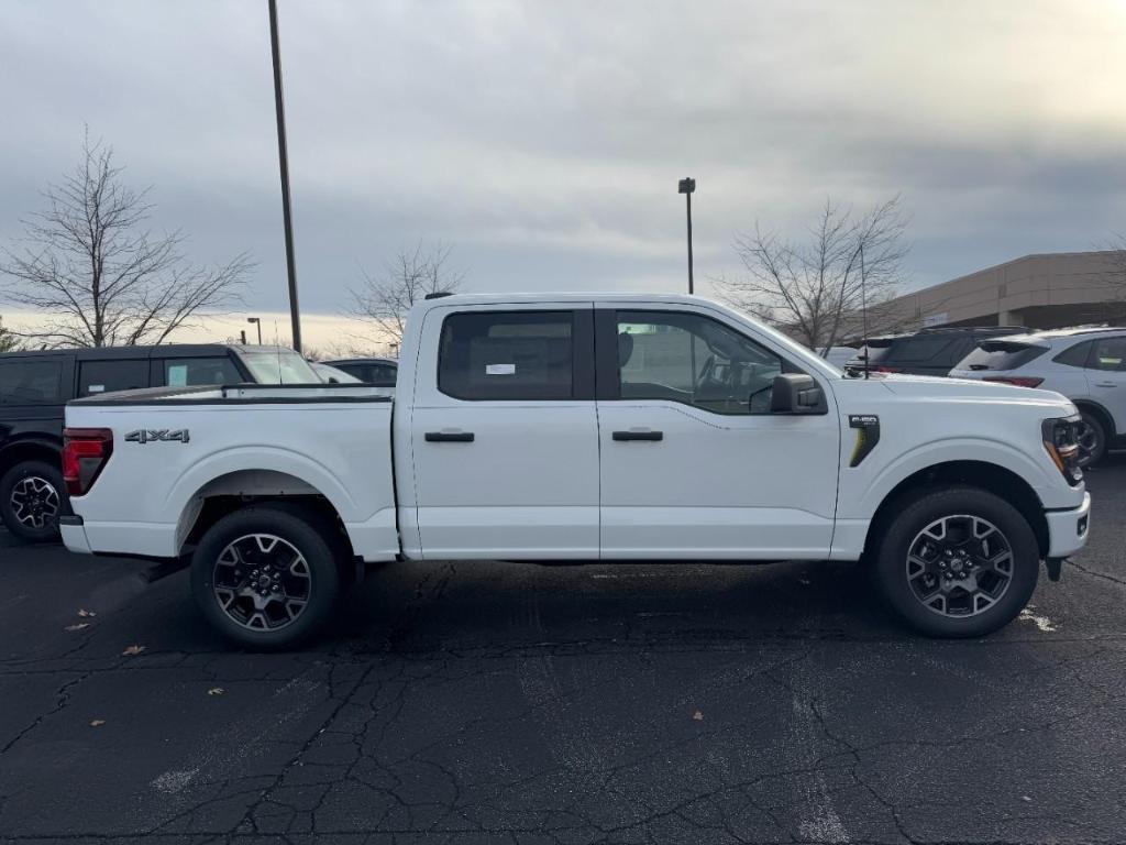 new 2024 Ford F-150 car, priced at $42,715