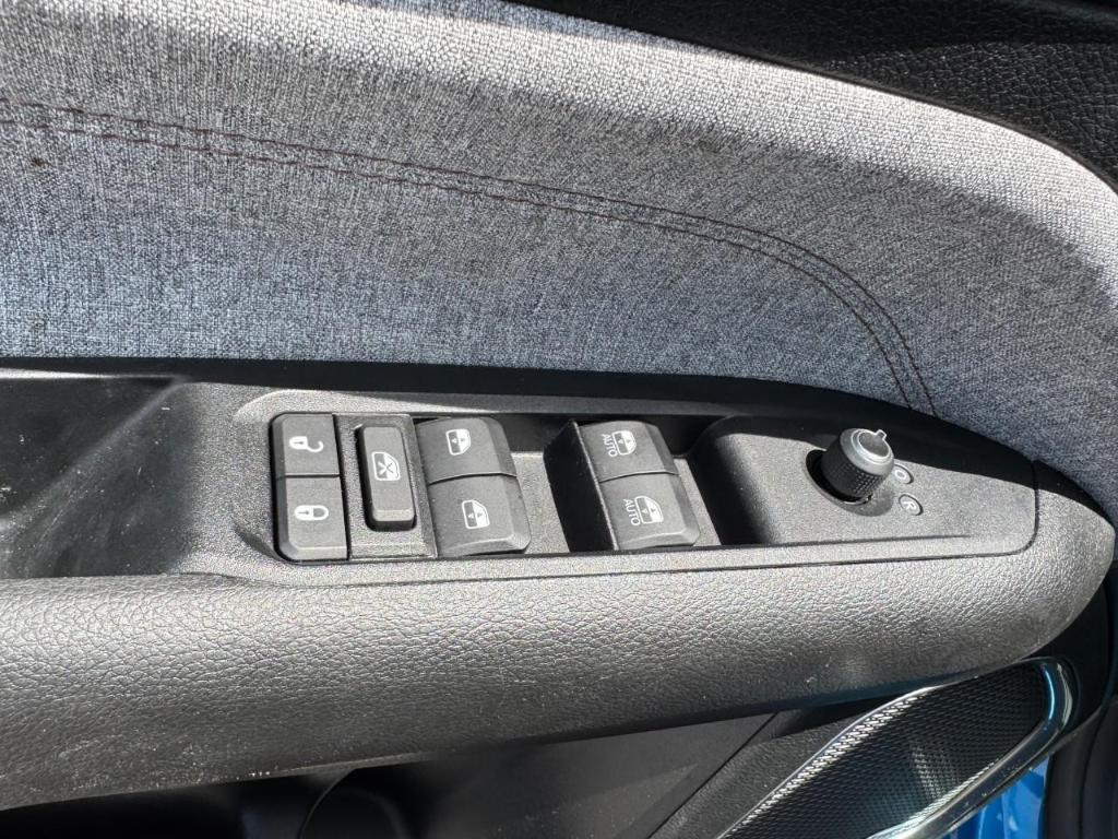 used 2022 Jeep Compass car, priced at $23,990
