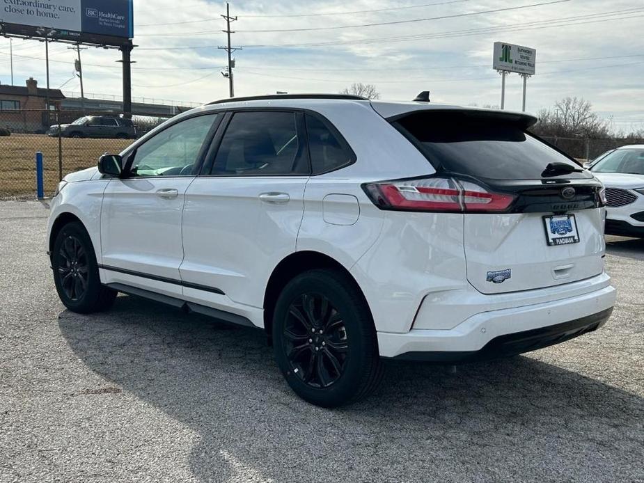 new 2024 Ford Edge car, priced at $30,651