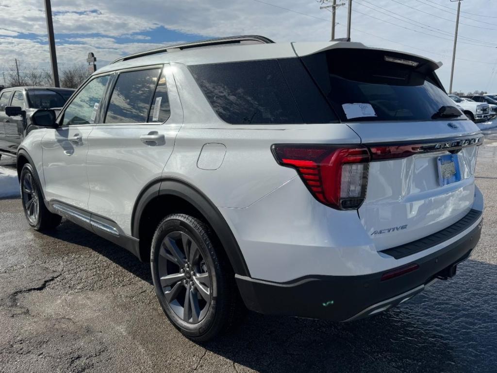 new 2025 Ford Explorer car, priced at $44,900