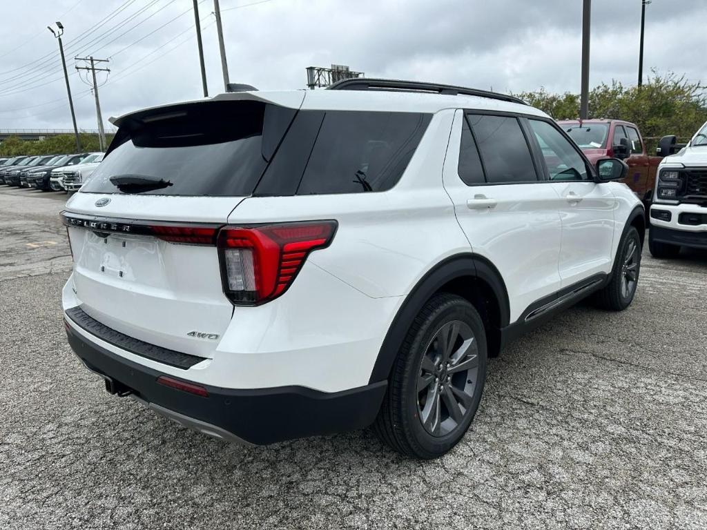 new 2025 Ford Explorer car, priced at $45,500