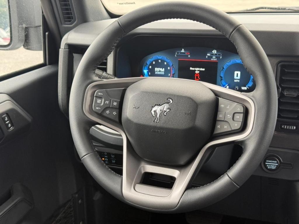new 2025 Ford Bronco car, priced at $47,155