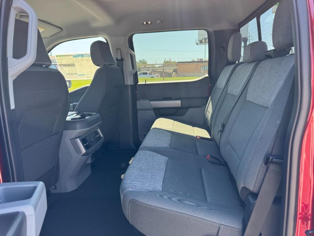 new 2025 Ford F-250 car, priced at $58,625