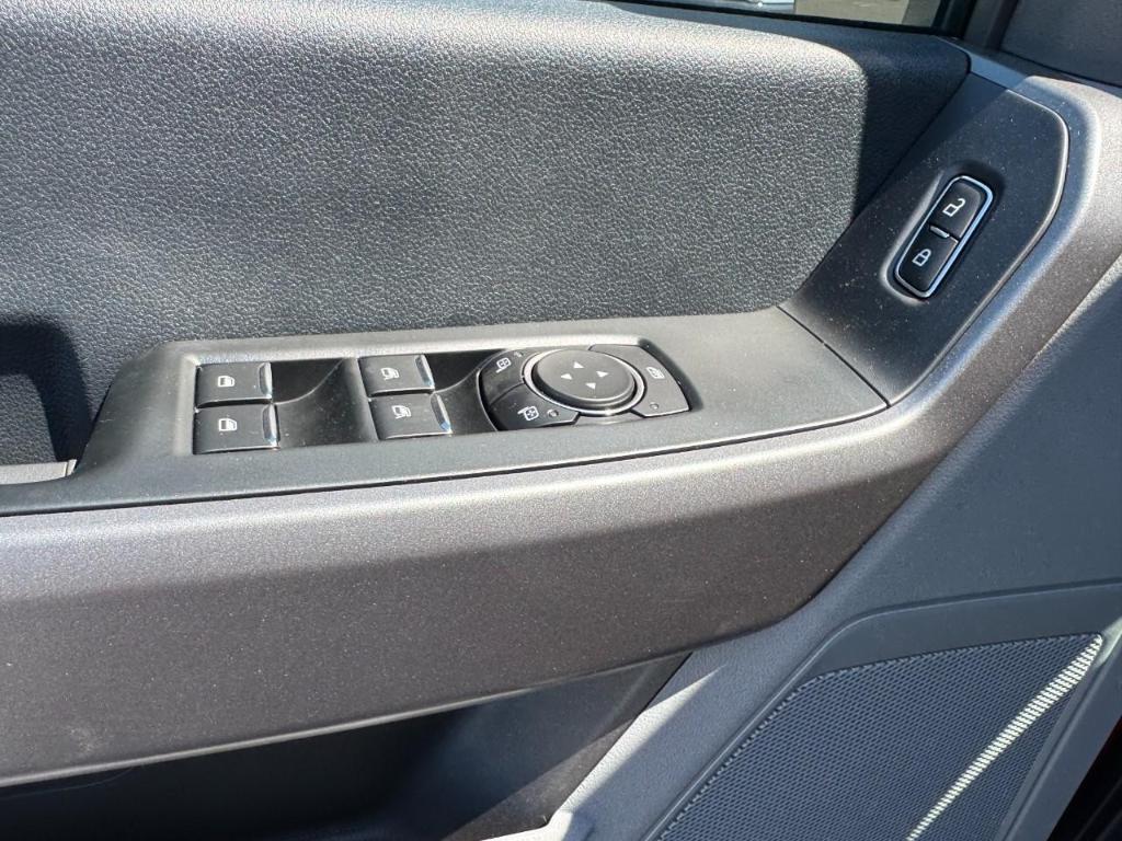 new 2025 Ford F-250 car, priced at $58,625