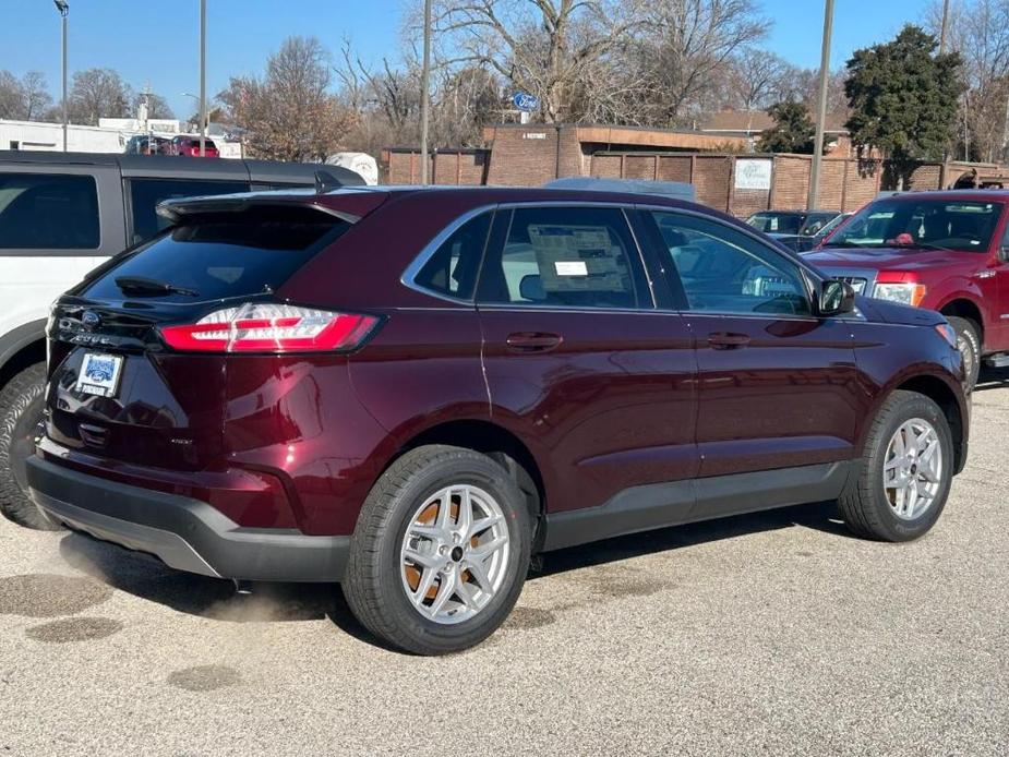 new 2024 Ford Edge car, priced at $31,255