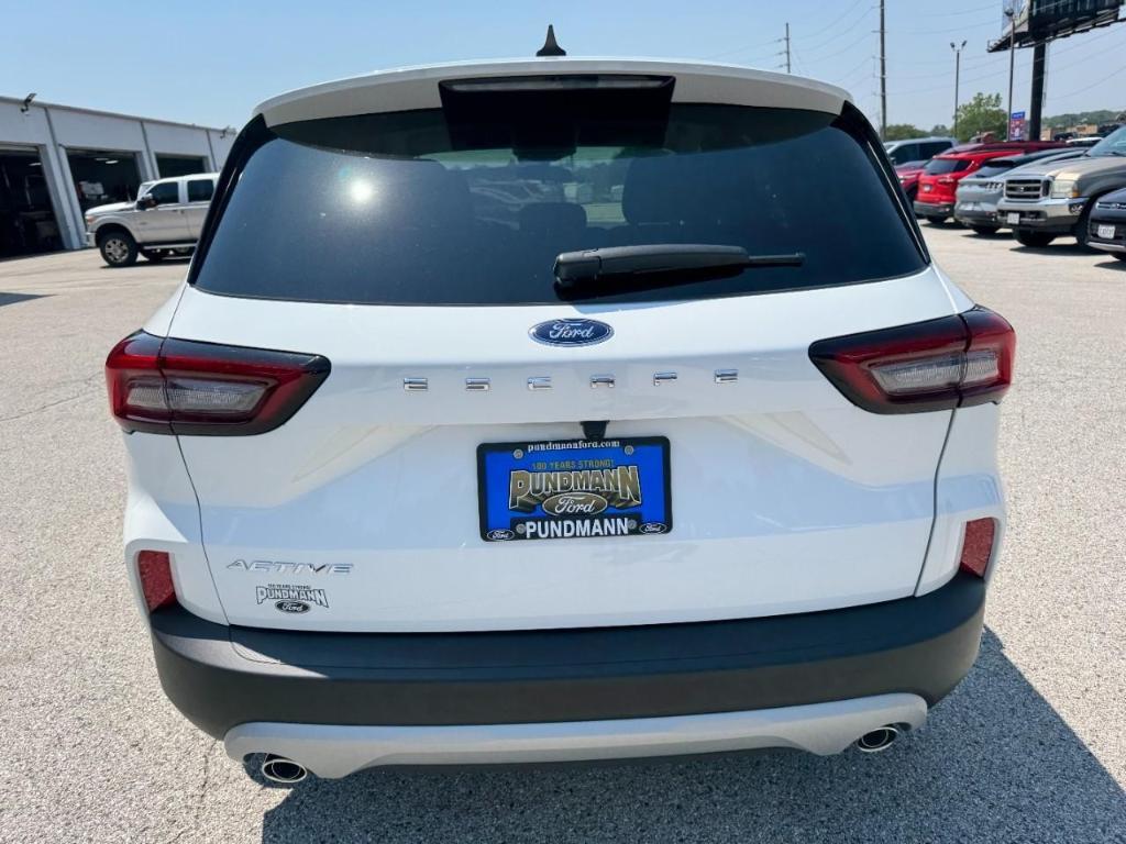 new 2025 Ford Escape car, priced at $30,485