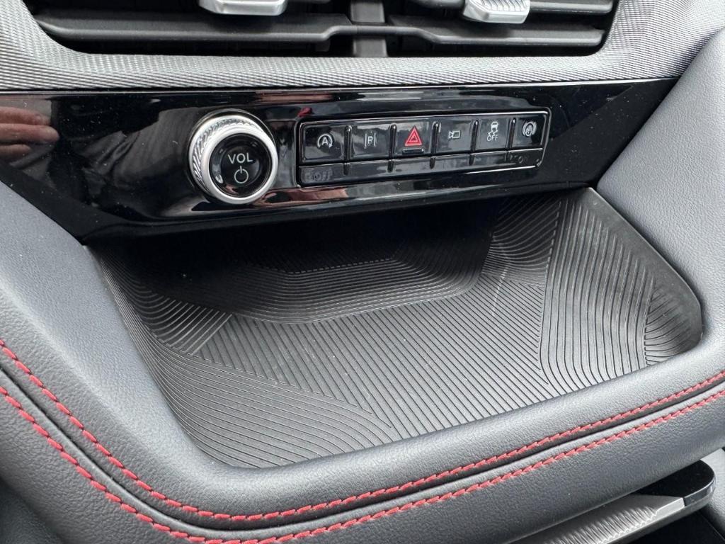 new 2025 Ford Explorer car, priced at $46,664