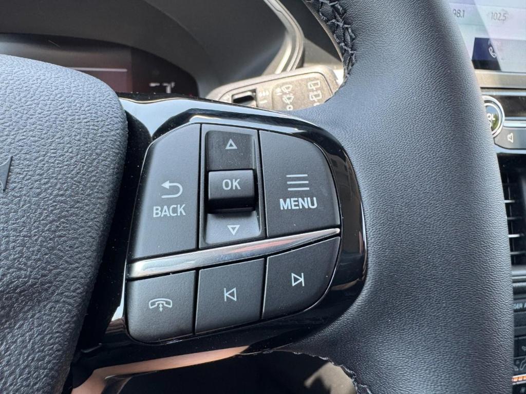 new 2025 Ford Escape car, priced at $30,485