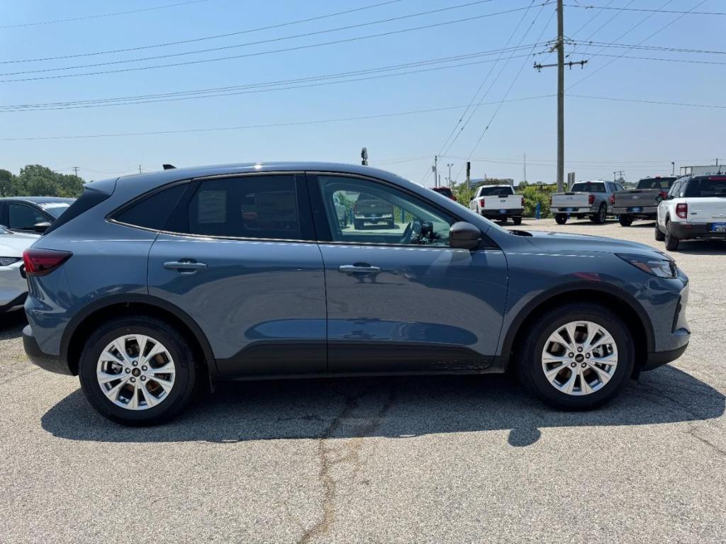 new 2025 Ford Escape car, priced at $30,485