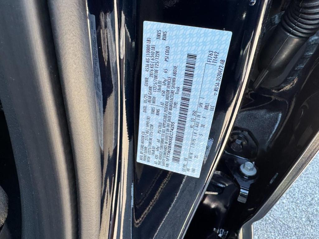 new 2025 Ford F-250 car, priced at $58,174