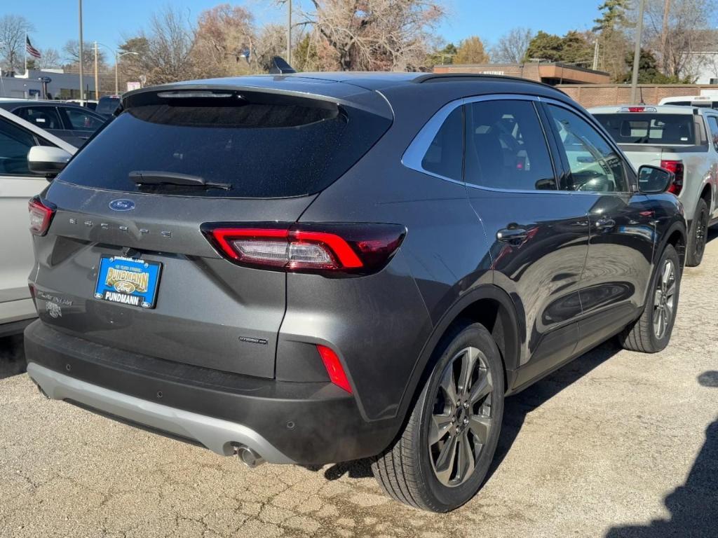 new 2025 Ford Escape car, priced at $38,205