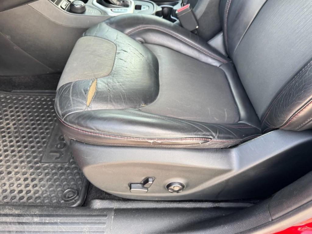 used 2017 Jeep Cherokee car, priced at $9,990