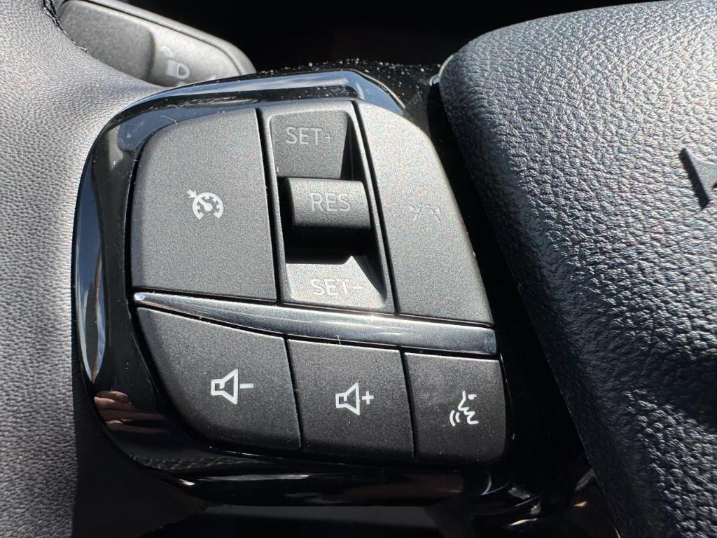 new 2025 Ford Escape car, priced at $30,485
