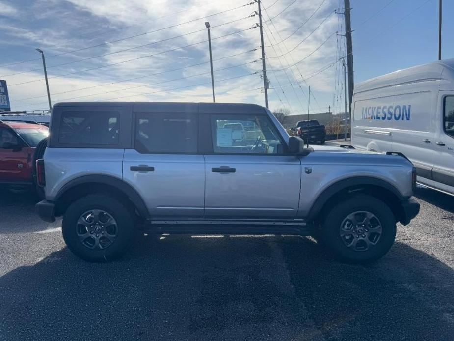 new 2024 Ford Bronco car, priced at $43,025