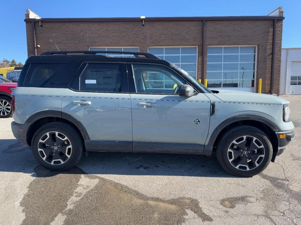 new 2024 Ford Bronco Sport car, priced at $32,075