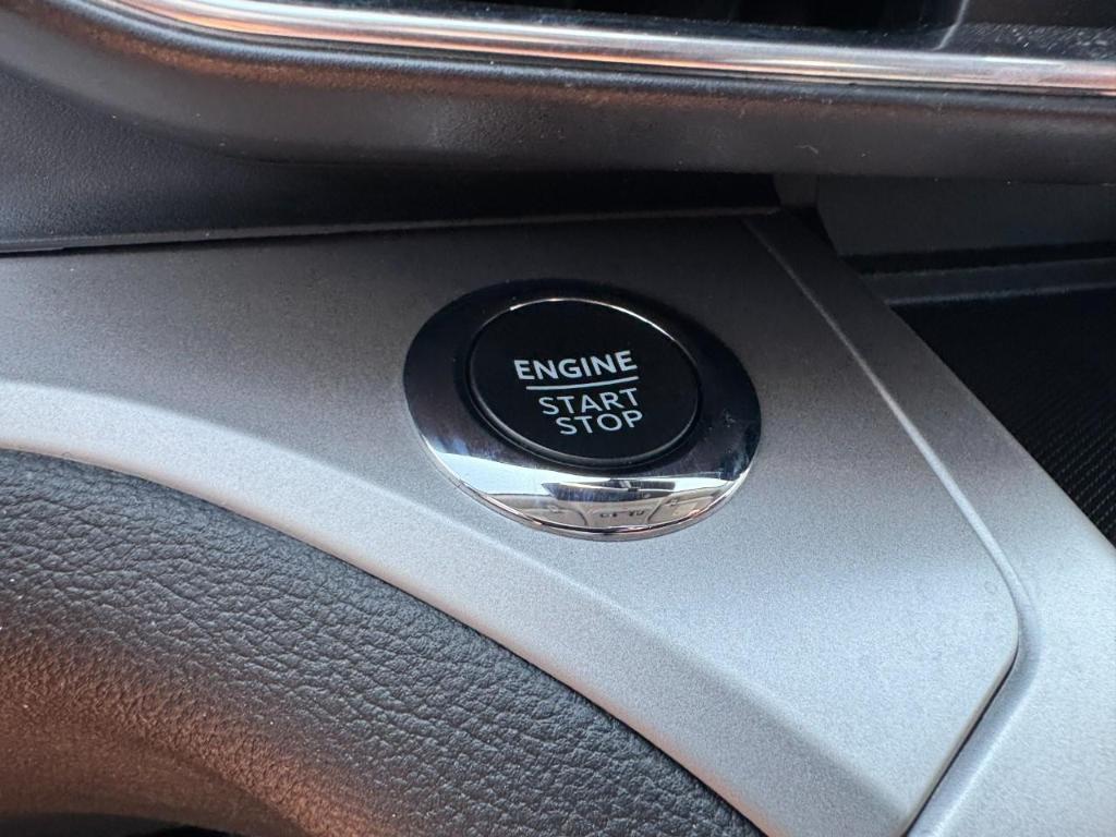 used 2022 Ford Explorer car, priced at $39,990