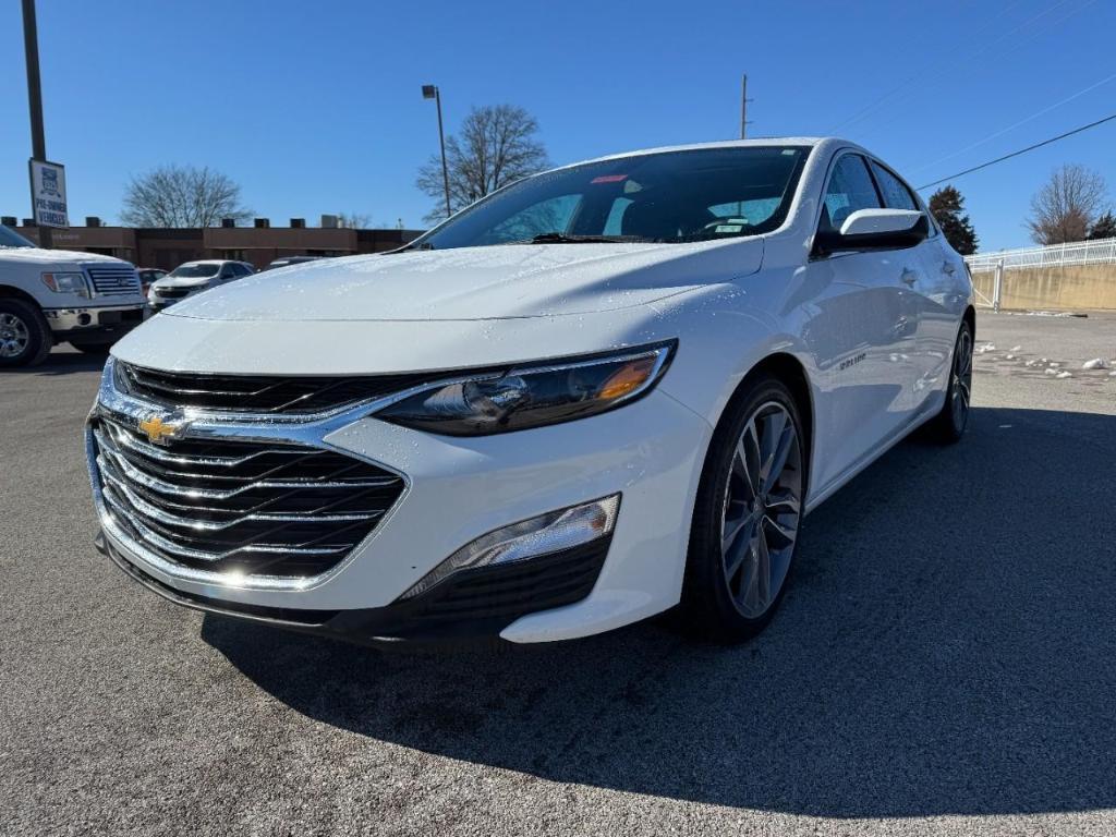 used 2022 Chevrolet Malibu car, priced at $17,544