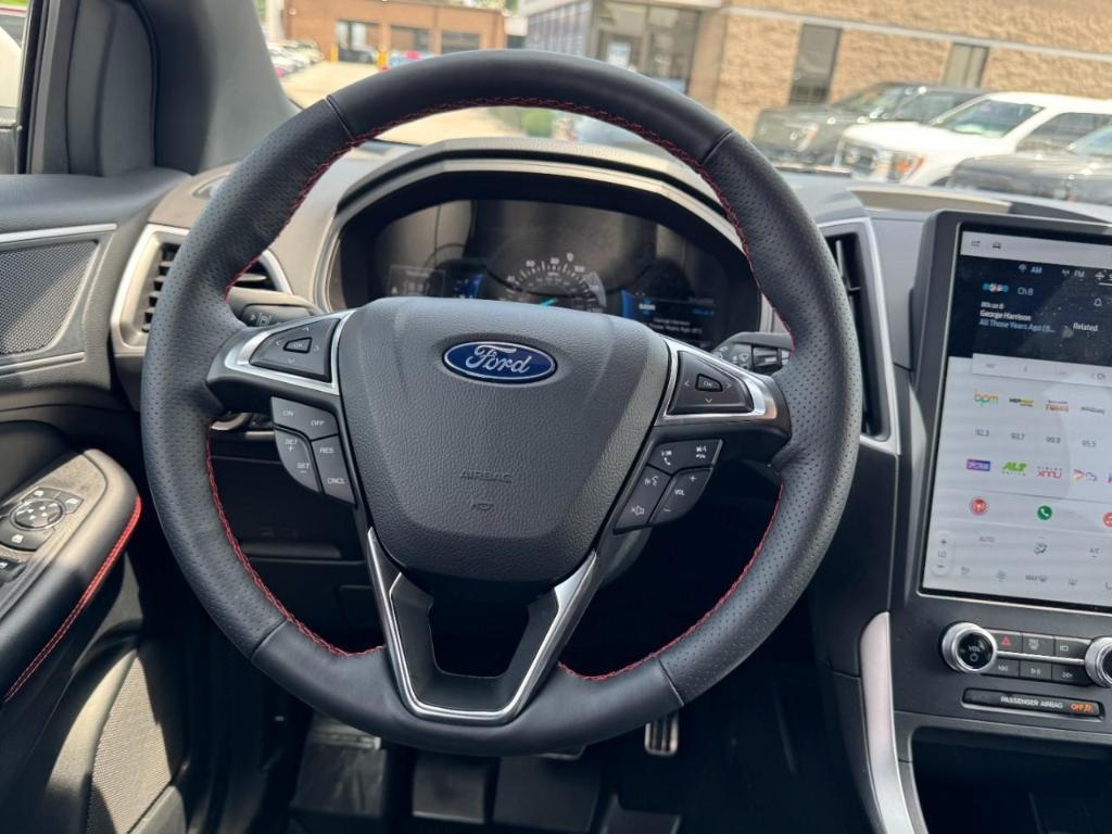 used 2024 Ford Edge car, priced at $39,990