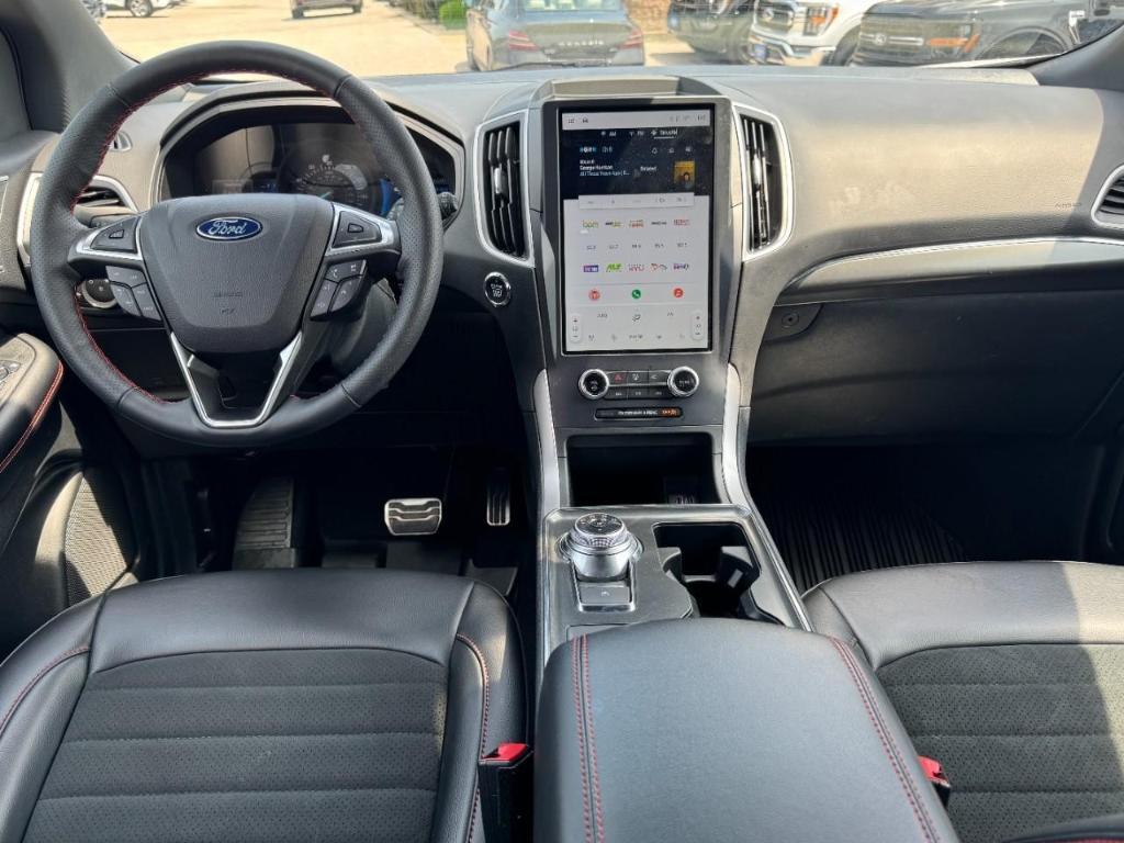 used 2024 Ford Edge car, priced at $39,990
