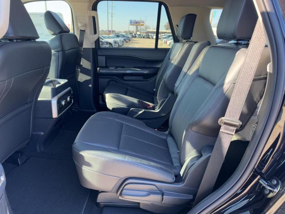 new 2024 Ford Expedition car, priced at $61,981