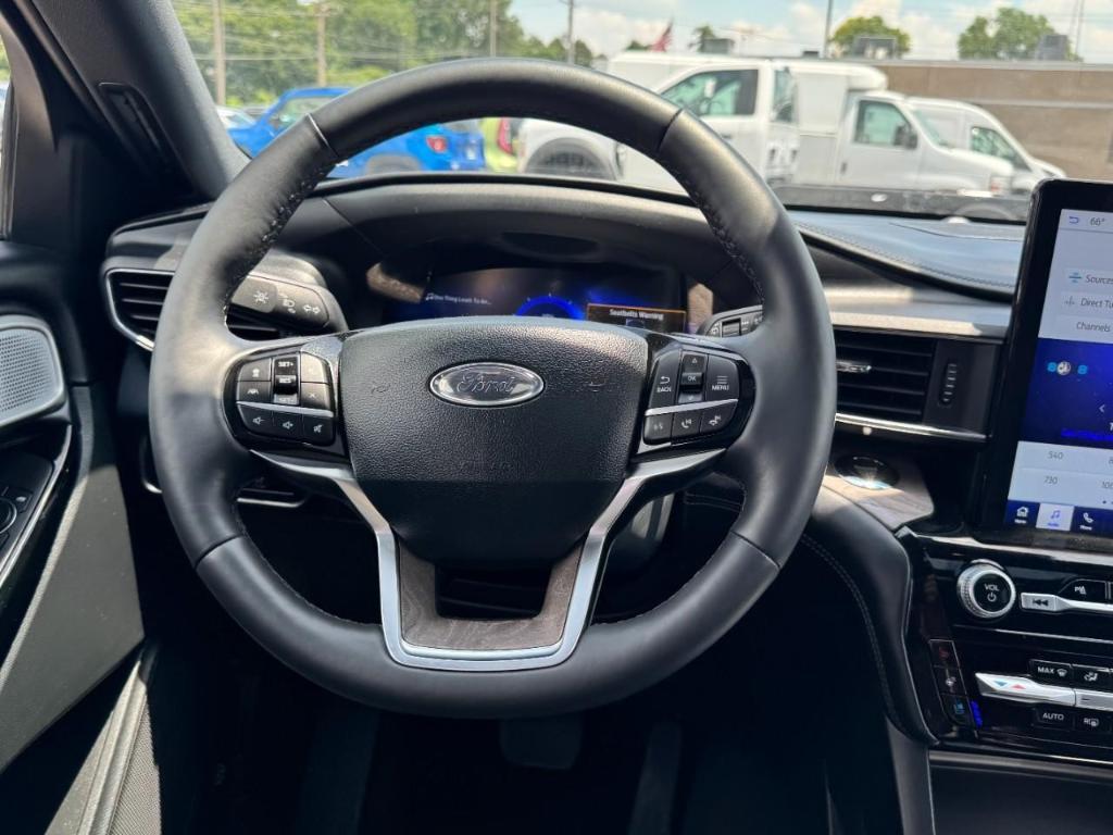 used 2023 Ford Explorer car, priced at $44,950