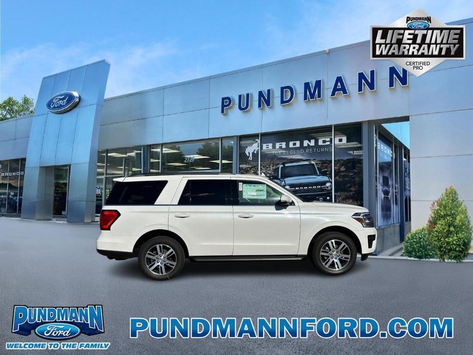 new 2024 Ford Expedition car, priced at $64,090