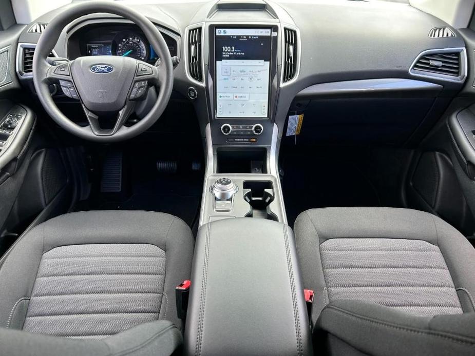 new 2024 Ford Edge car, priced at $30,555