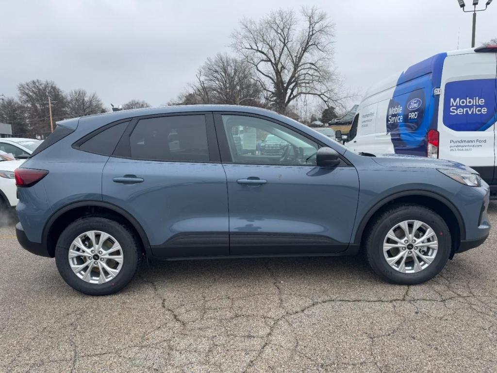 new 2025 Ford Escape car, priced at $30,385