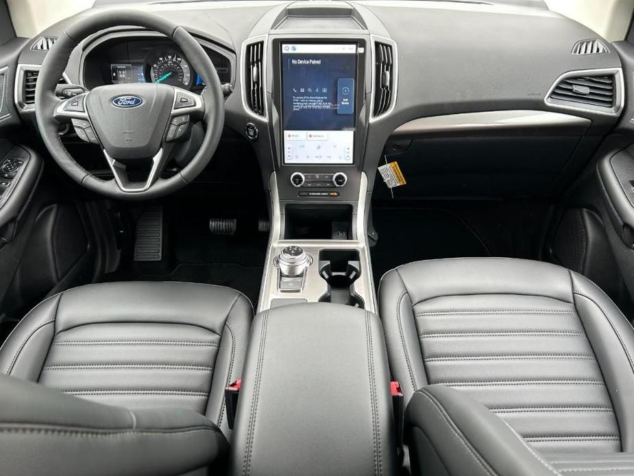 new 2024 Ford Edge car, priced at $30,860