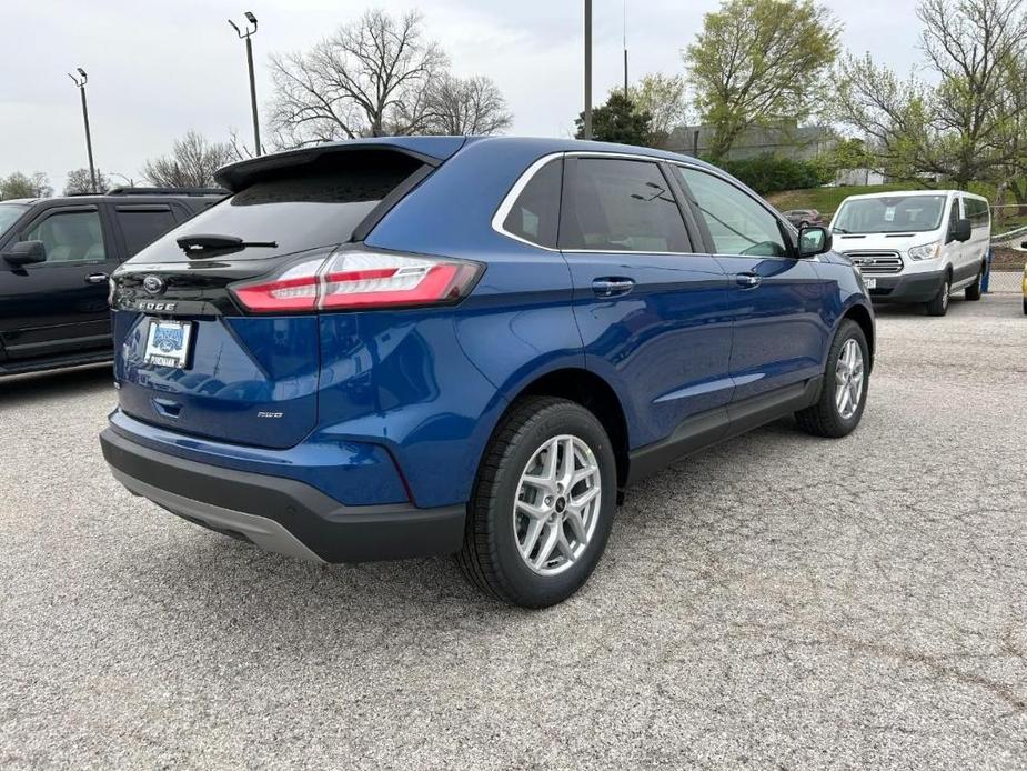 new 2024 Ford Edge car, priced at $30,860