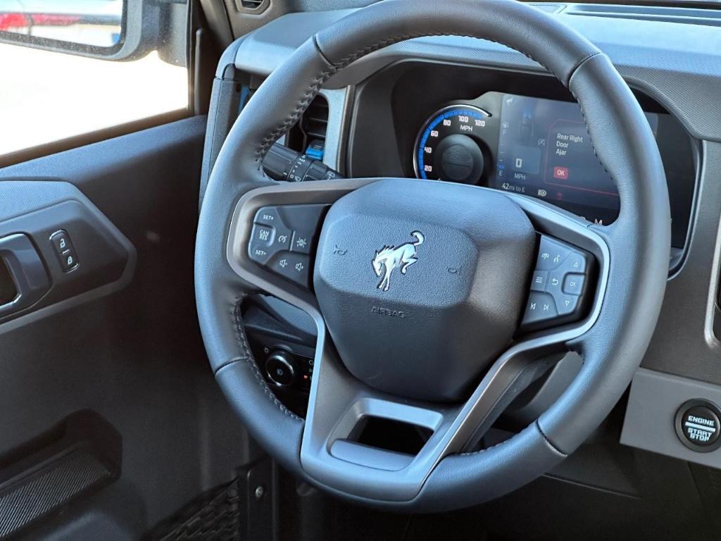 new 2024 Ford Bronco car, priced at $51,735